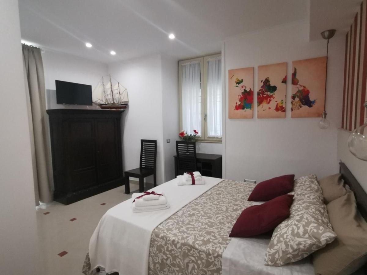Le Stanze Di Eli E Gio Bed & Breakfast Castellammare di Stabia Exterior photo