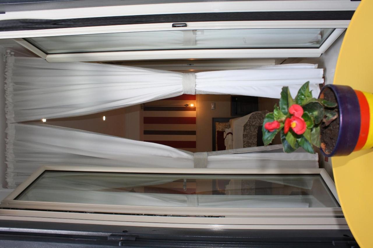 Le Stanze Di Eli E Gio Bed & Breakfast Castellammare di Stabia Exterior photo